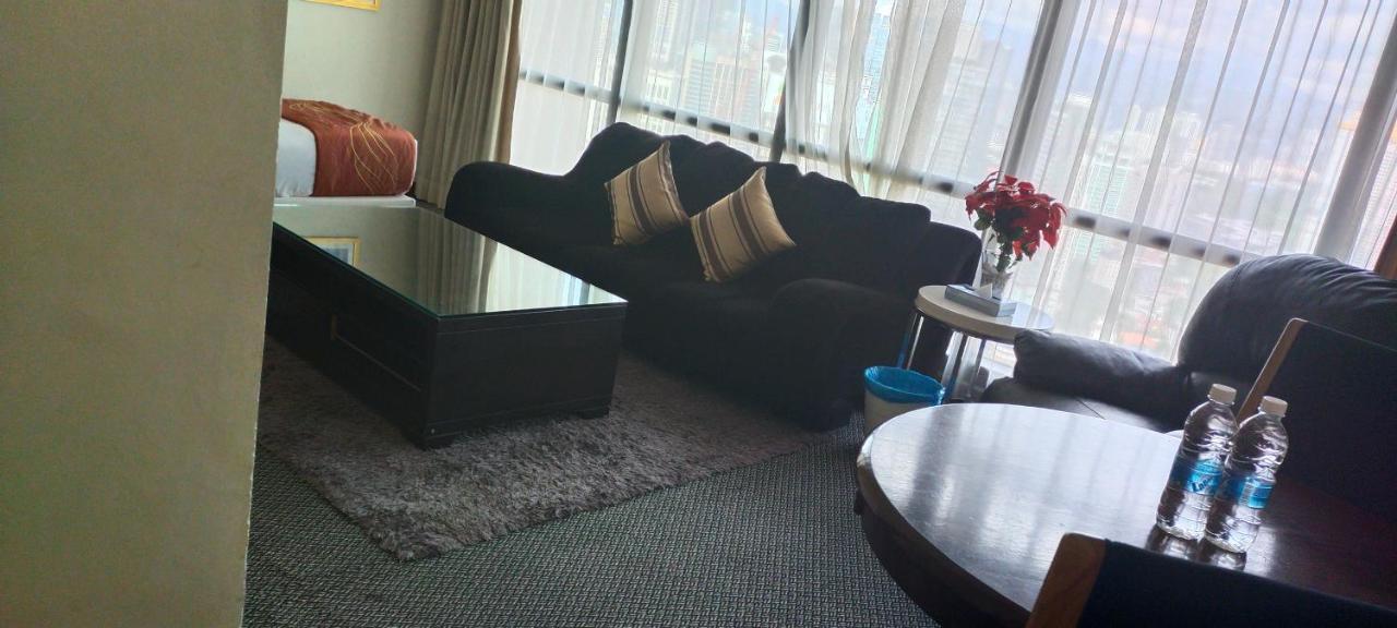 Bbs Suites At Times Square Kl Куала-Лумпур Екстер'єр фото